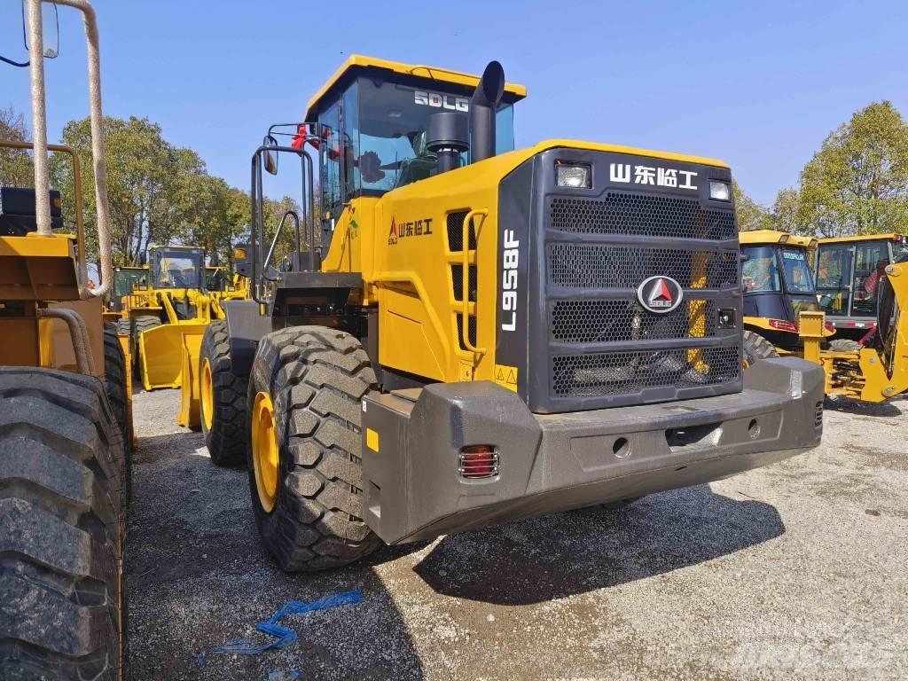 SDLG LG 958 F Колесни товарачи