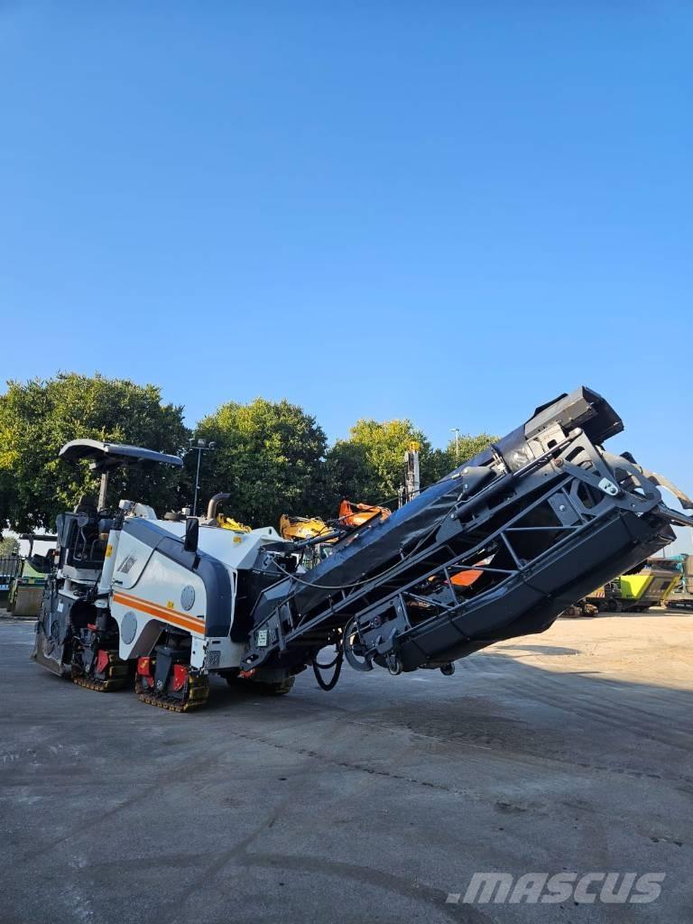 Wirtgen W 100 F Машини за студено раздробяване на асфалт