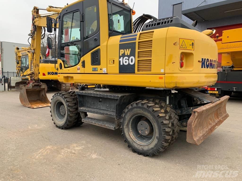 Komatsu PW 160 Колесни екскаватори