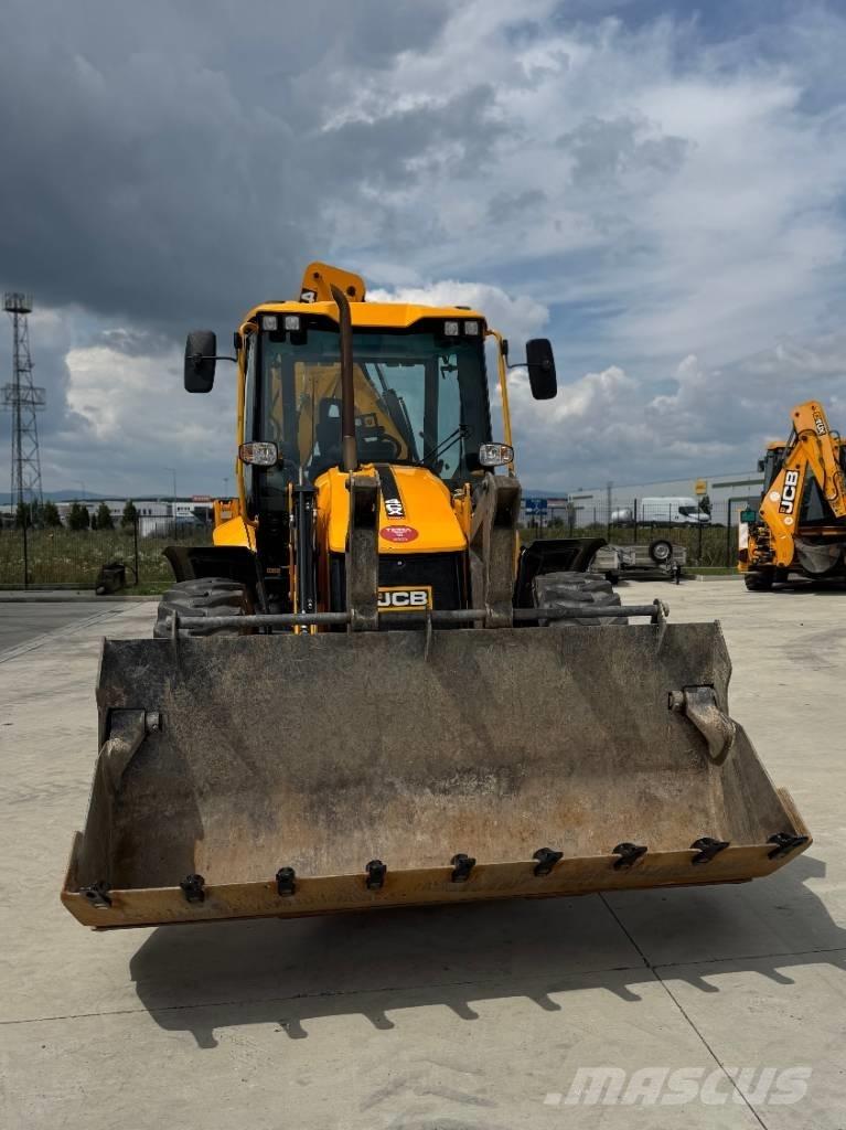 JCB 4 CX Pro Товарач със заден ексватор