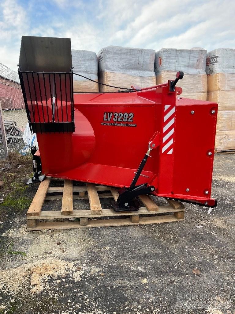 Esko Lv 3292 Снегохвъргачки
