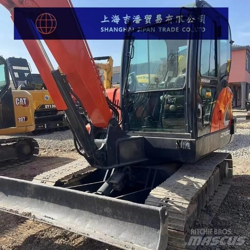Doosan DX 60 Верижен екскаватор