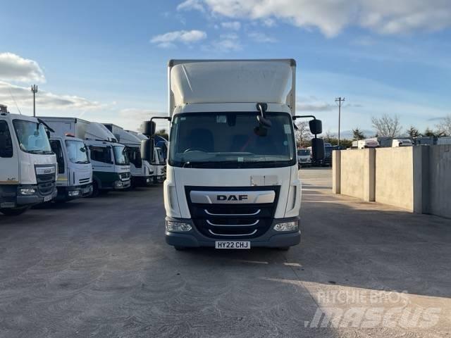DAF LF180 Брезентови камиони
