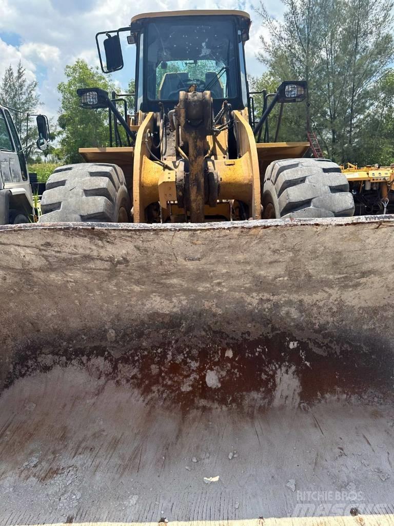 CAT 950 H Колесни товарачи