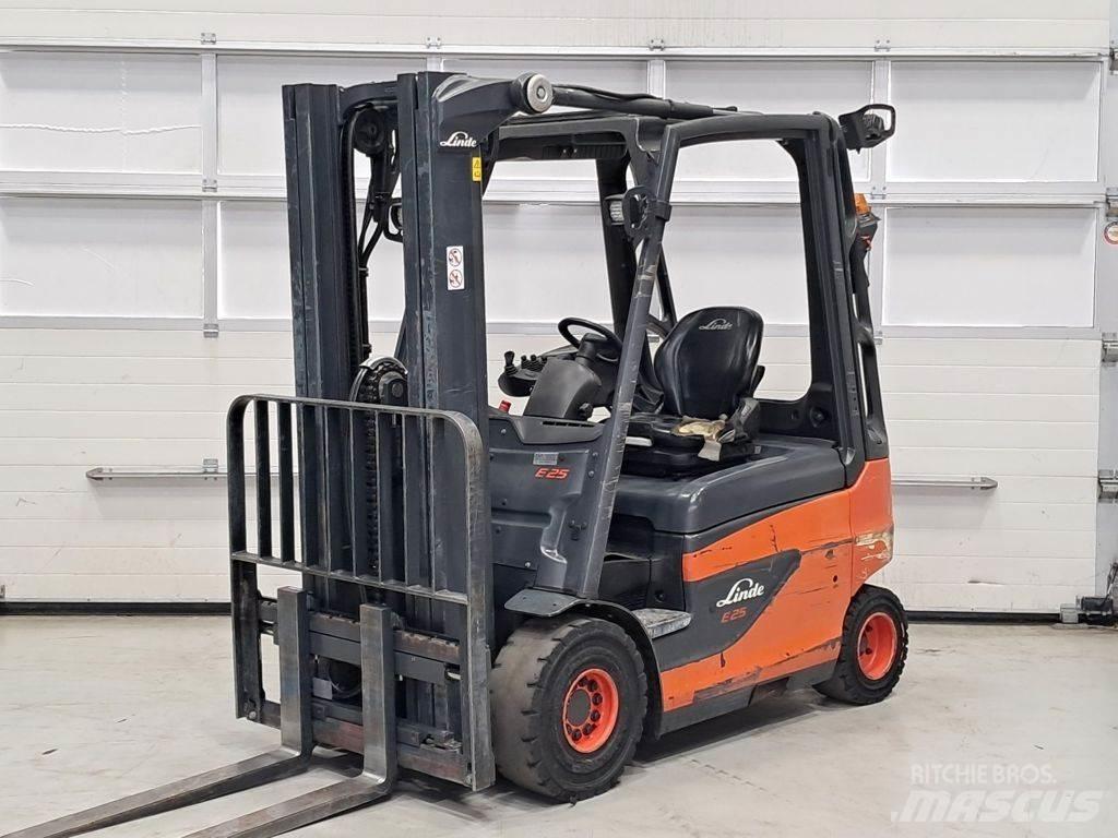 Linde E25-01 Електрически вилични кари-повдигачи