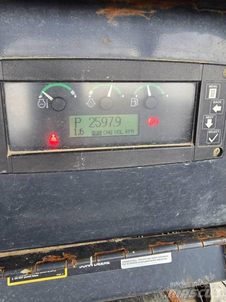 DEERE 450J LGP Верижни булдозери
