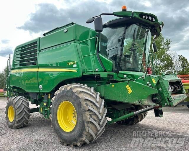 John Deere T 670 i Комбайни