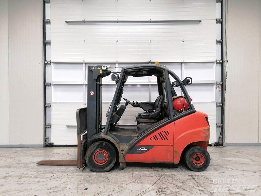 Linde H30T-02 Камиони с АГУ