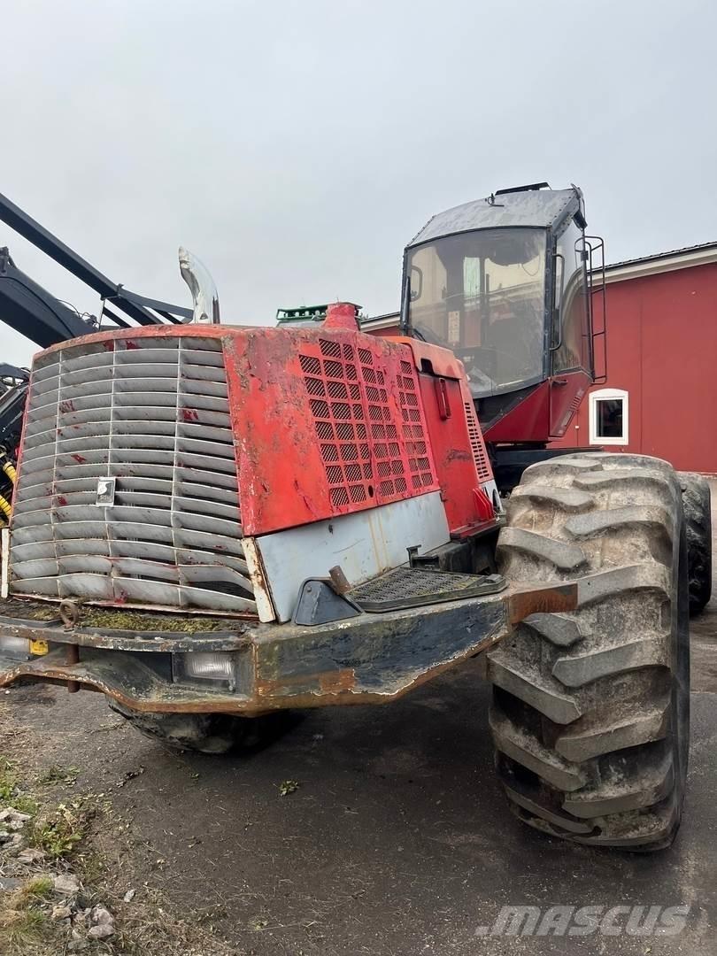 Valmet 921 Харвестери