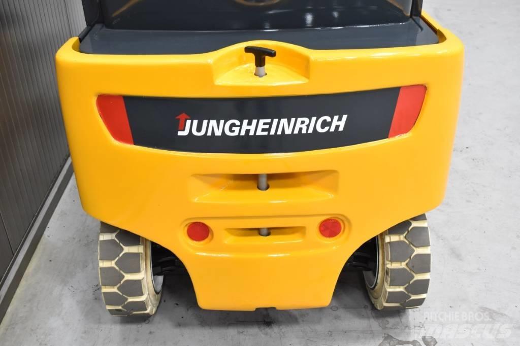 Jungheinrich EFG 318 Електрически вилични кари-повдигачи