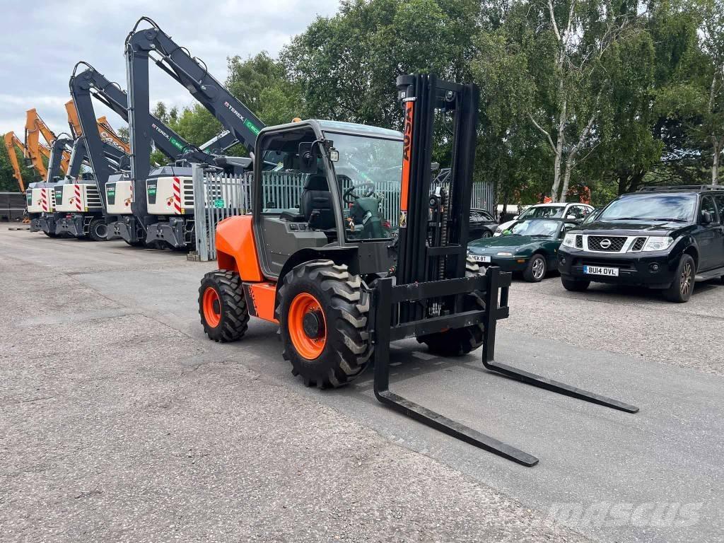Ausa C 251 H Дизелови камиони
