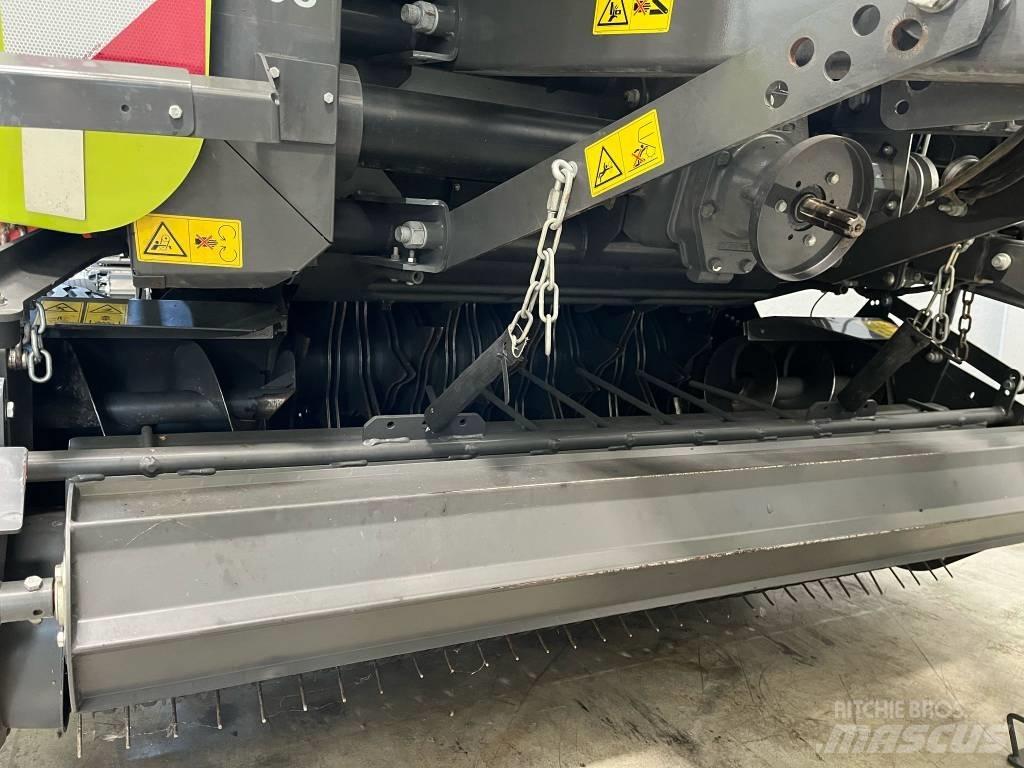 CLAAS Variant 480 RC Сламопреси за кръгли бали
