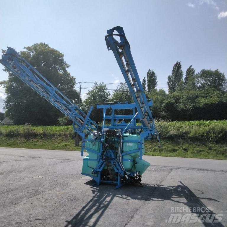 Berthoud FOR10RS21 Навесни пръскачки
