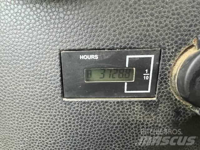Bobcat E 57 W Колесни екскаватори