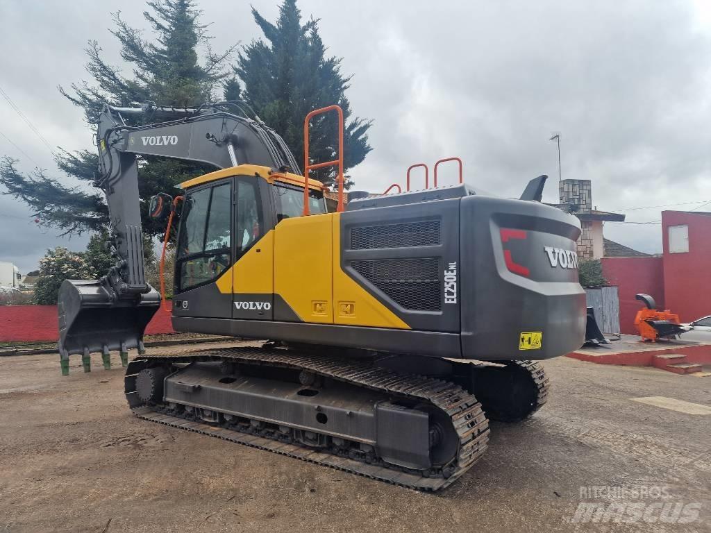 Volvo EC 250 ELN Верижен екскаватор
