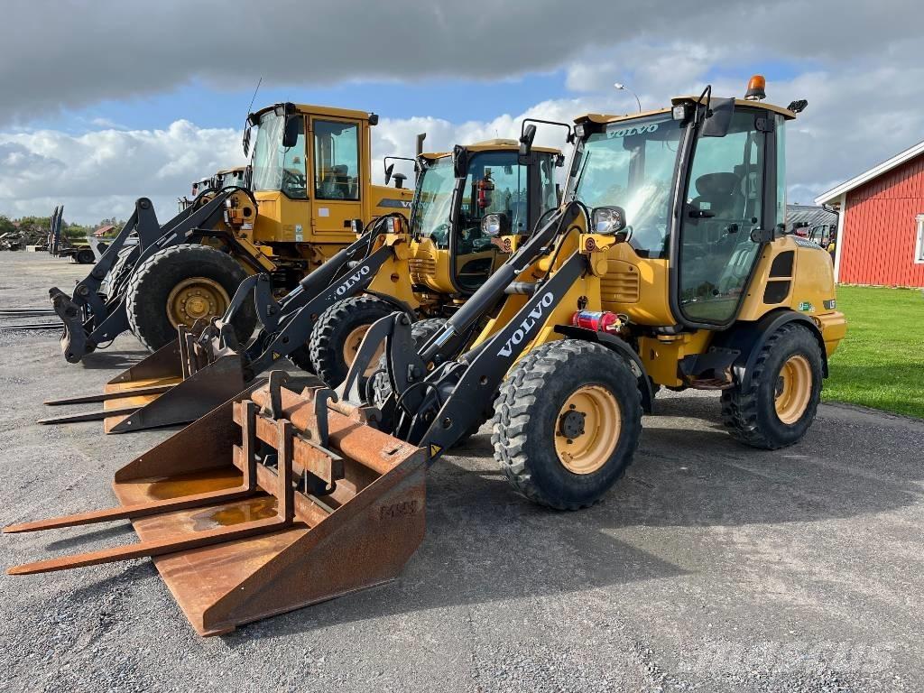Volvo L 25 F Колесни товарачи