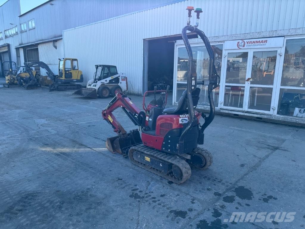 Yanmar SV08 (1F117) Мини екскаватори < 7 т