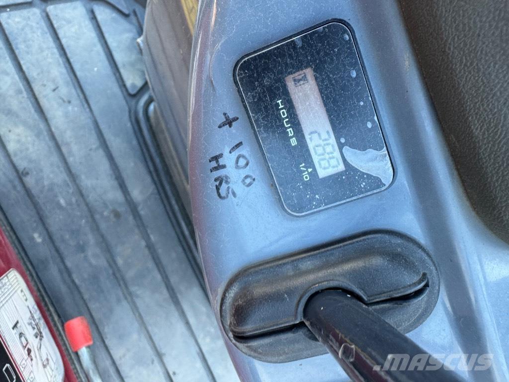 Yanmar SV08 (1F117) Мини екскаватори < 7 т