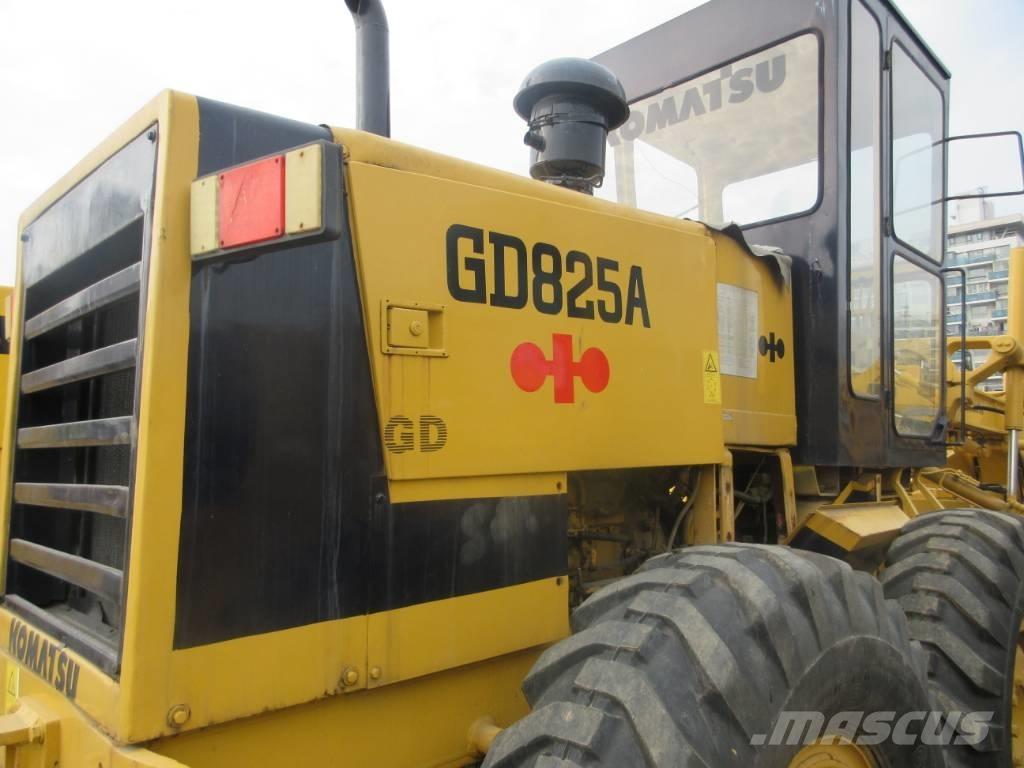 Komatsu GDD 623 Грейдери