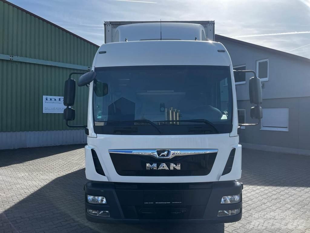 MAN TGL 8.220 Брезентови камиони
