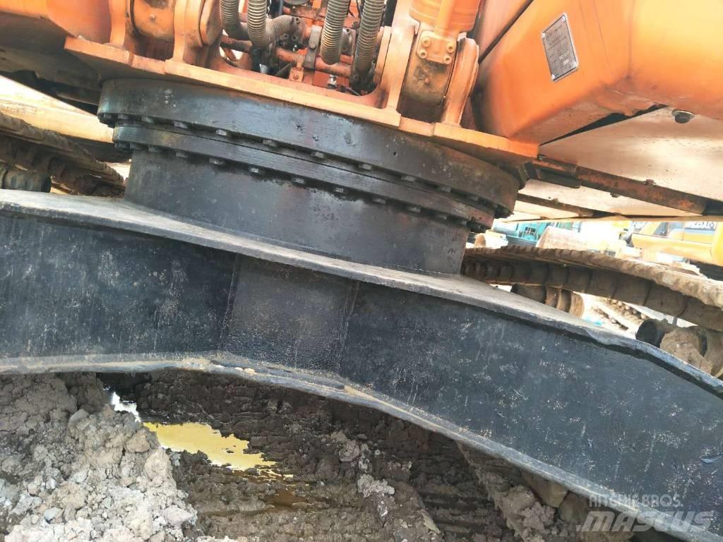 Doosan 225 Верижен екскаватор