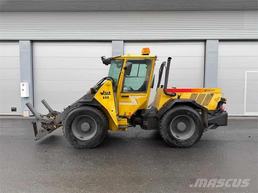 Wille 655 Комунални съоражения