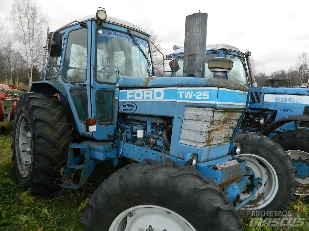 Ford TW 25 Трактори