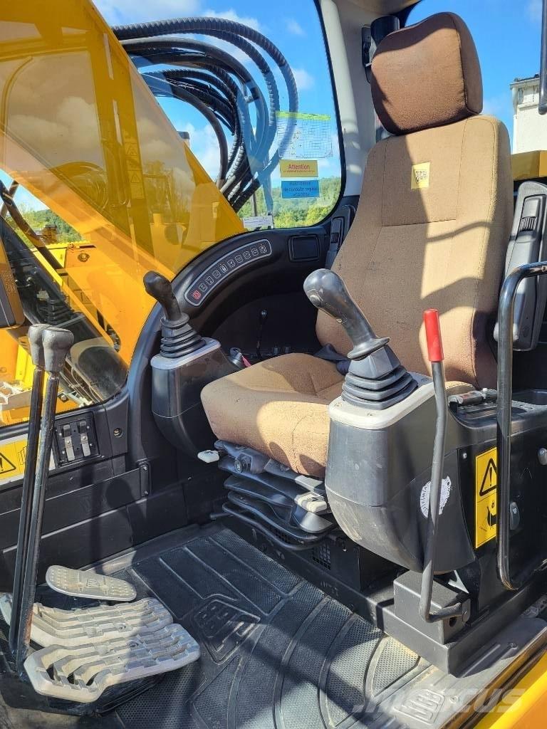JCB JZ 140 LC Верижен екскаватор