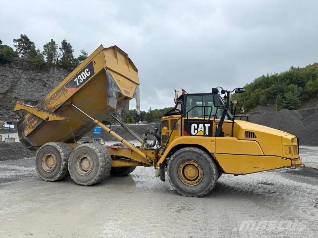 CAT 730C Дъмпери/моторни превозни средства
