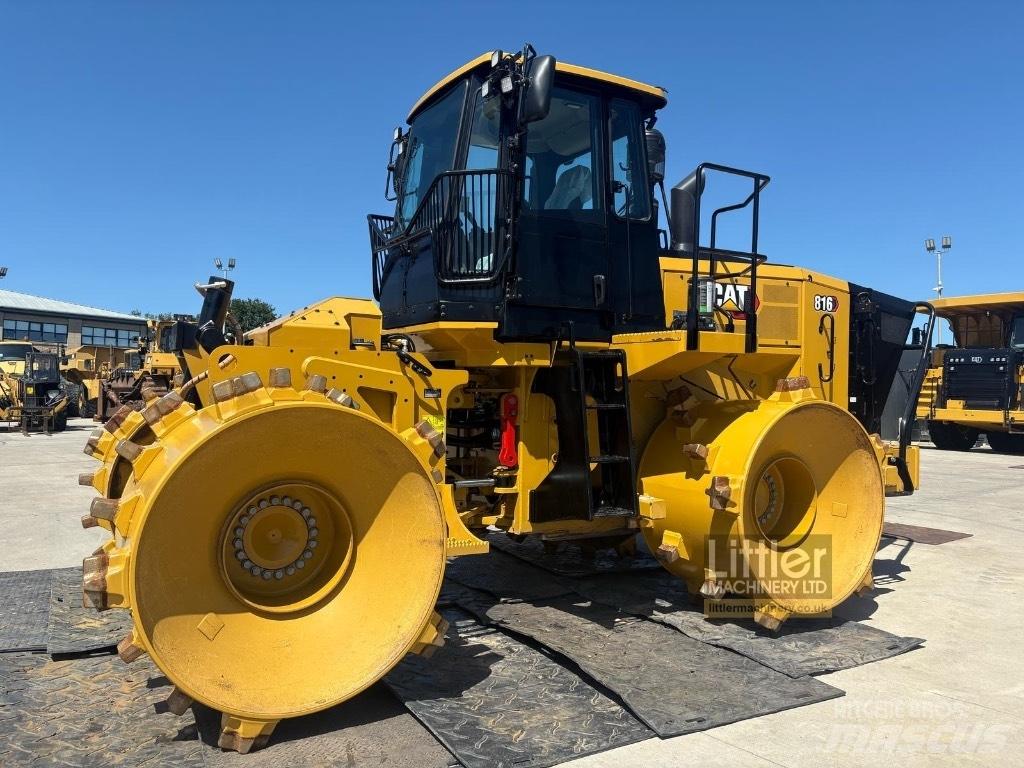 CAT 816 Машини за опаковане на отпадъци