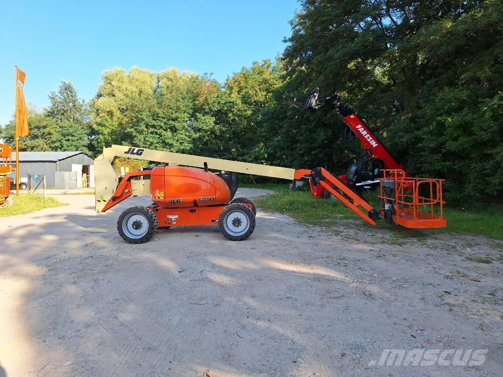 JLG 600AJ Съчленени стрелови подемници