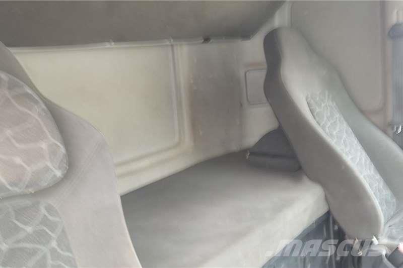 Daewoo KL3TX Други