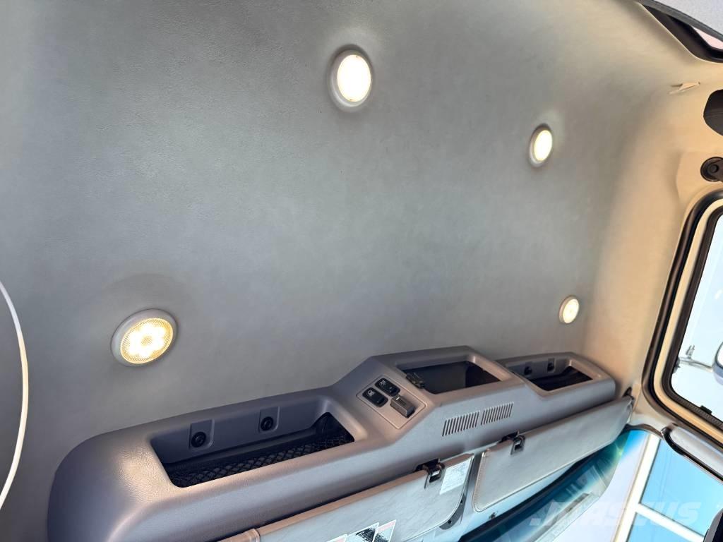 Mack Granite Самосвал