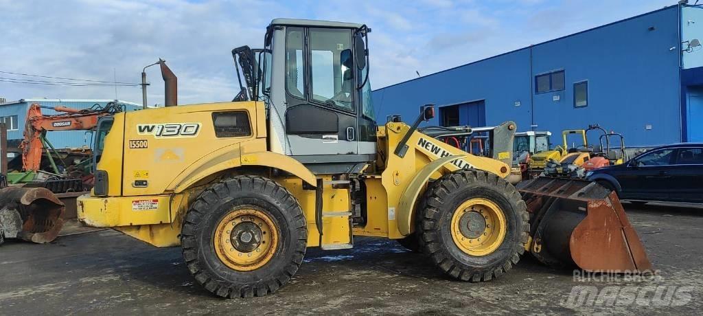 New Holland W 130 Колесни товарачи