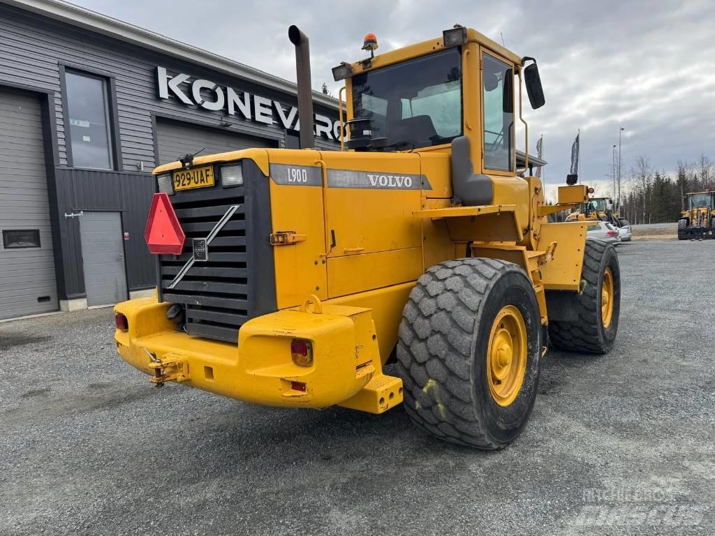 Volvo L 90 D Колесни товарачи