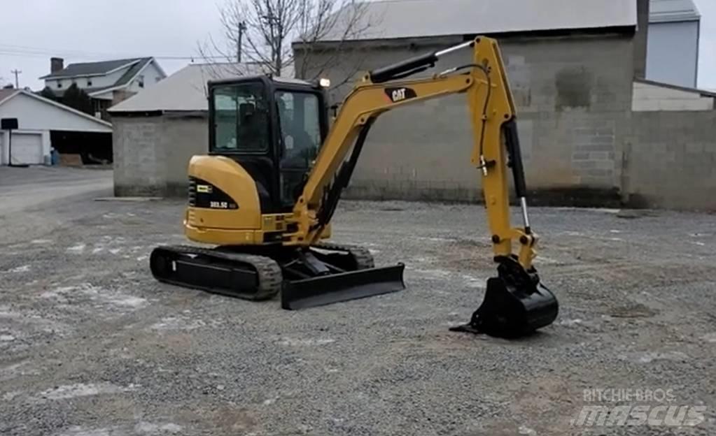 CAT 303.5 C CR Мини екскаватори < 7 т