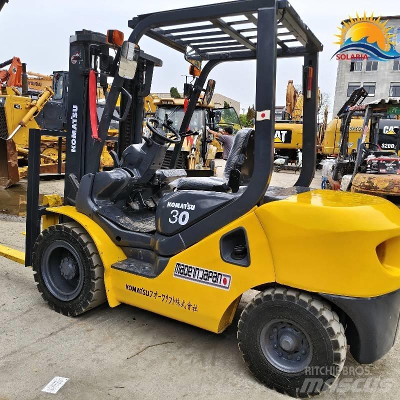 Komatsu 30 Дизелови камиони