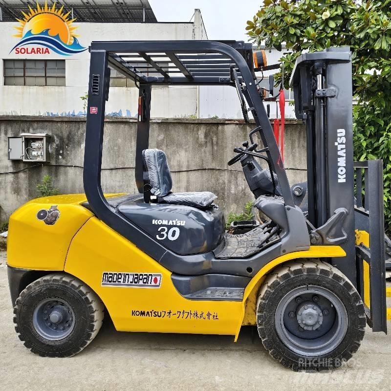 Komatsu 30 Дизелови камиони