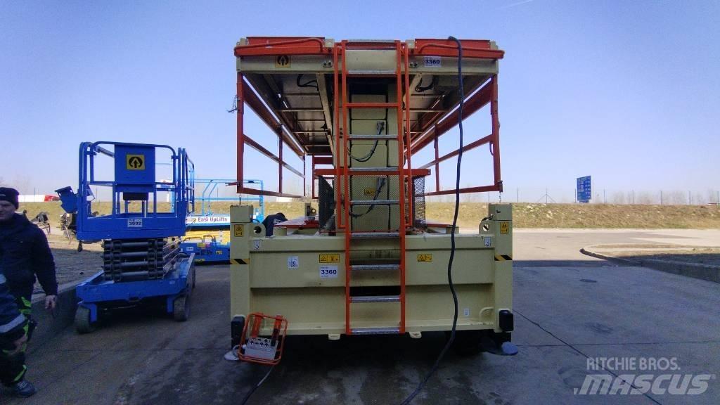 JLG 245-25 Ножични работни платформи