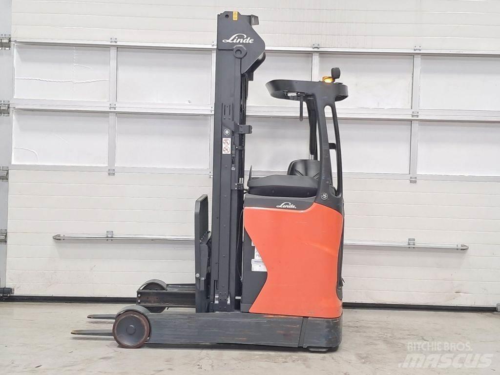 Linde R16-01 Ретрак/ Високоповдигач с изместване на вилката напред