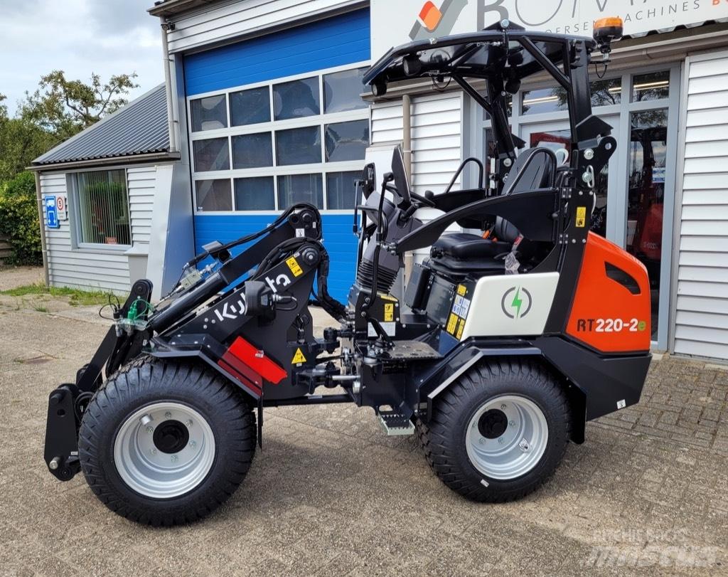 Kubota RT220-2e Мини товарачи