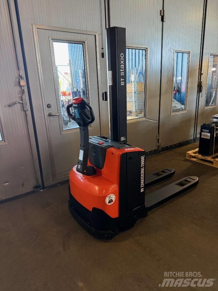 BT truck SWE 080L Колички високоповдигачи с теглич