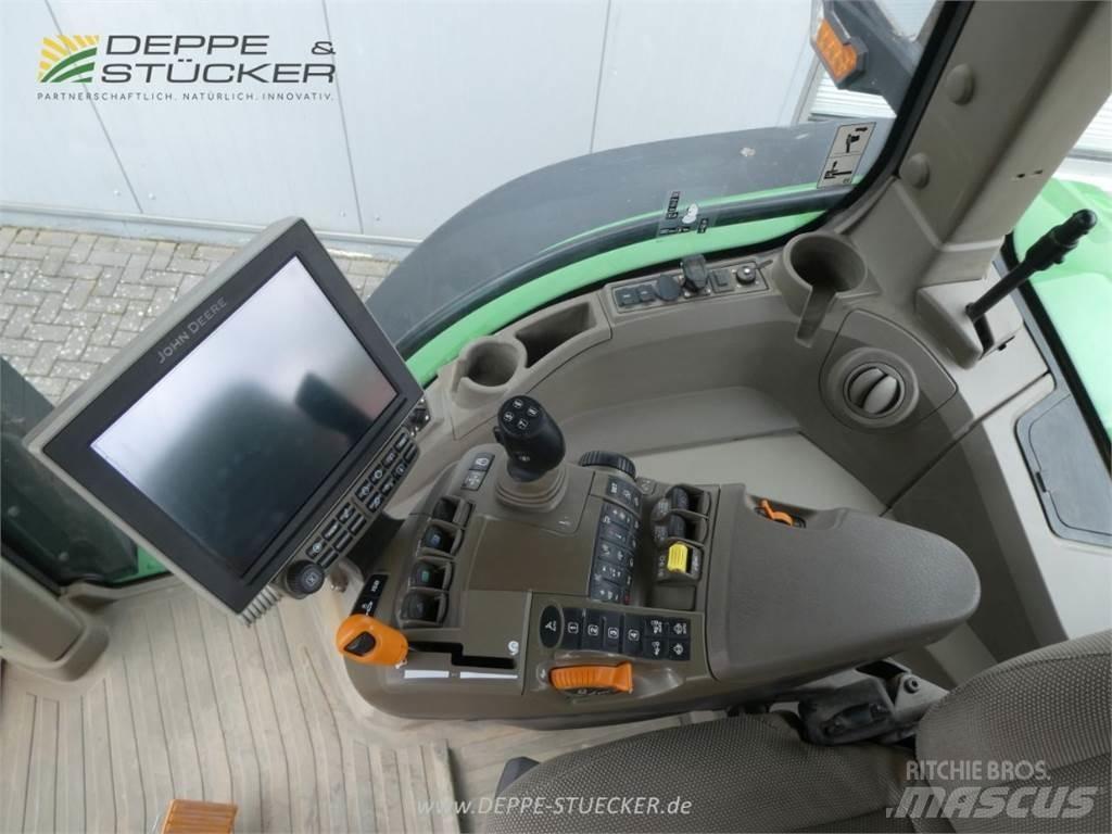 John Deere 8R 370 Трактори