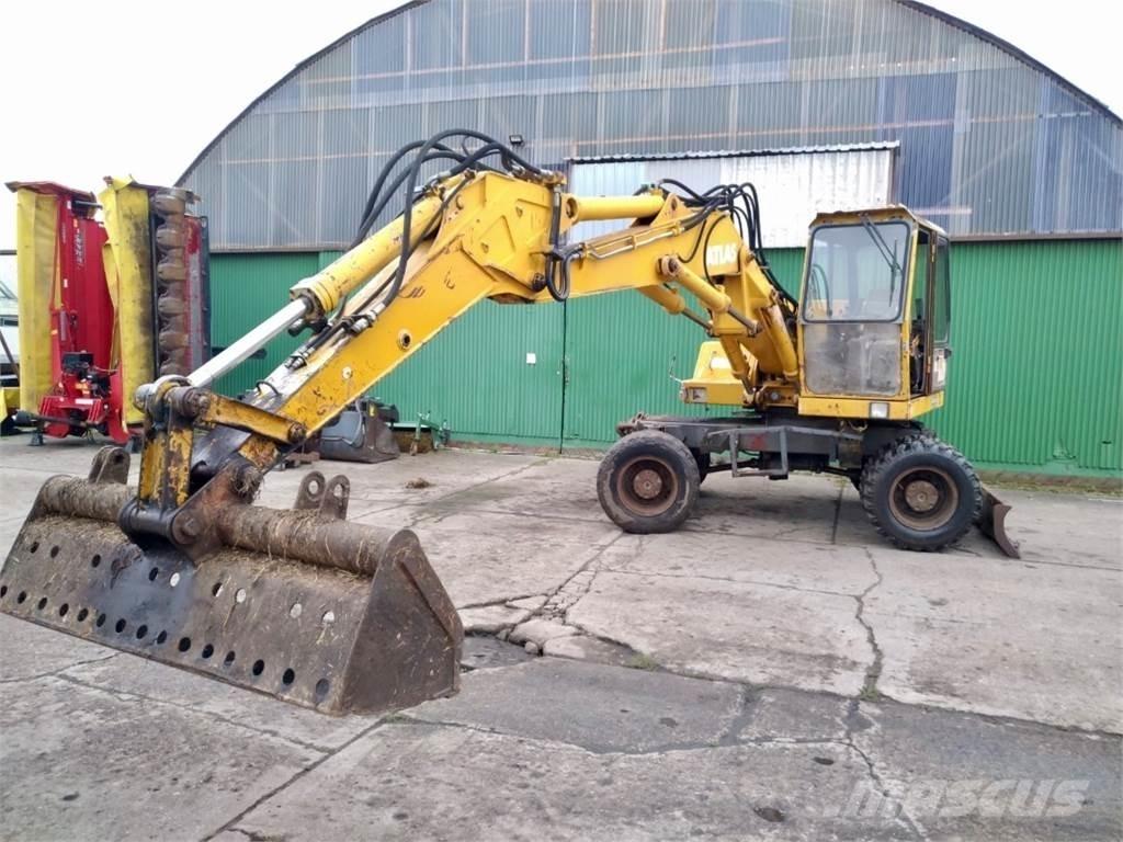 Atlas 1304 Колесни екскаватори