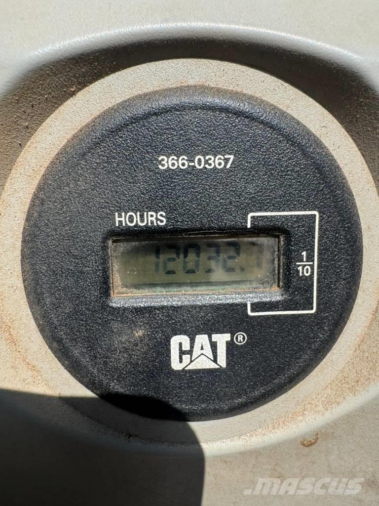 CAT 352 F Верижен екскаватор