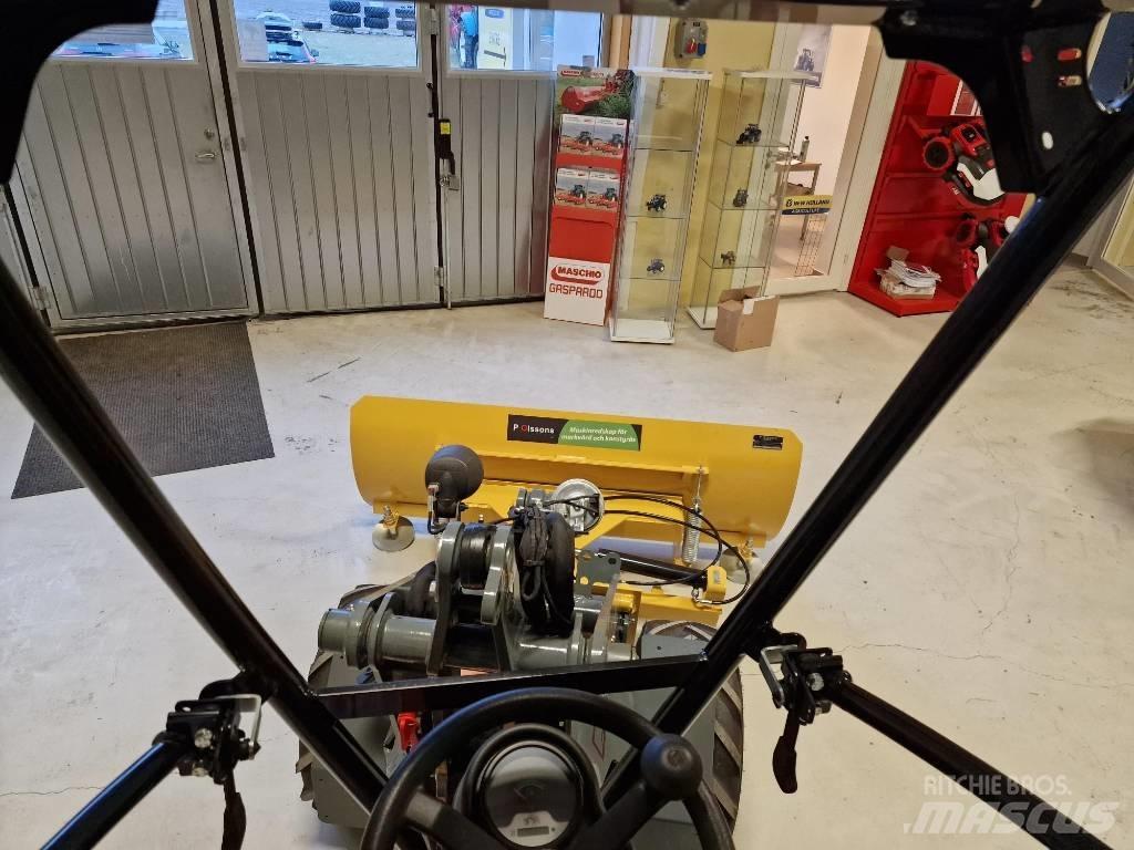 GiANT G1100 Многофункционални товарачи