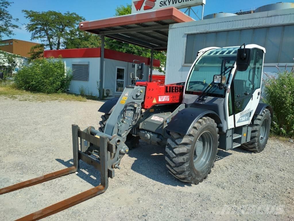 Liebherr T 32-7 Телескопични товарачи
