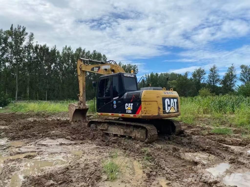 CAT 312D Средни екскаватори 7т - 12т