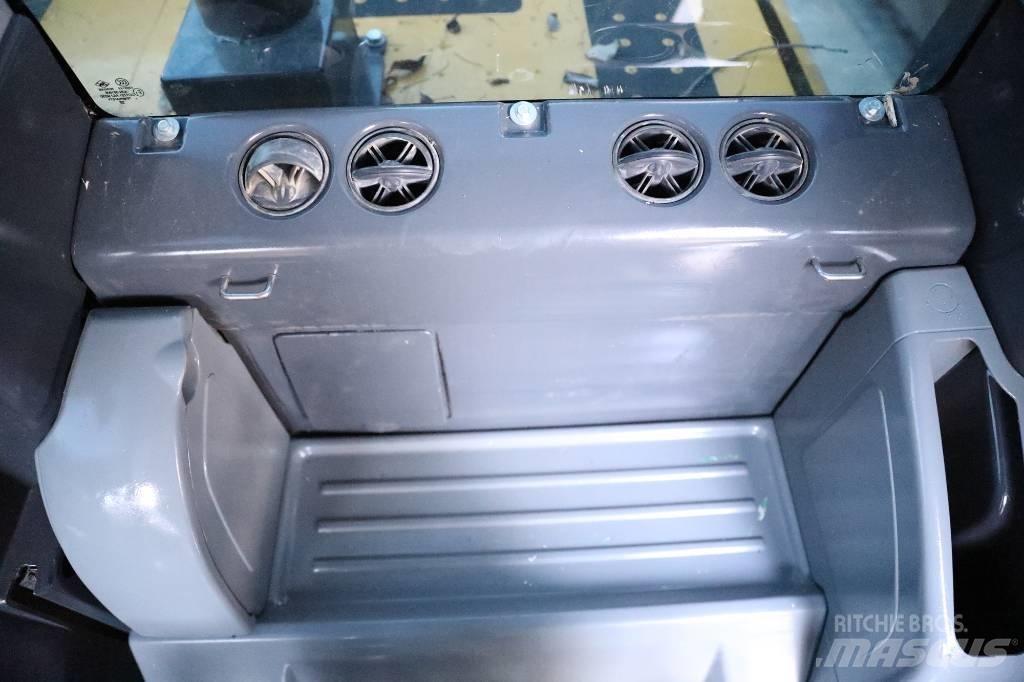 Komatsu PC 210-8 Верижен екскаватор