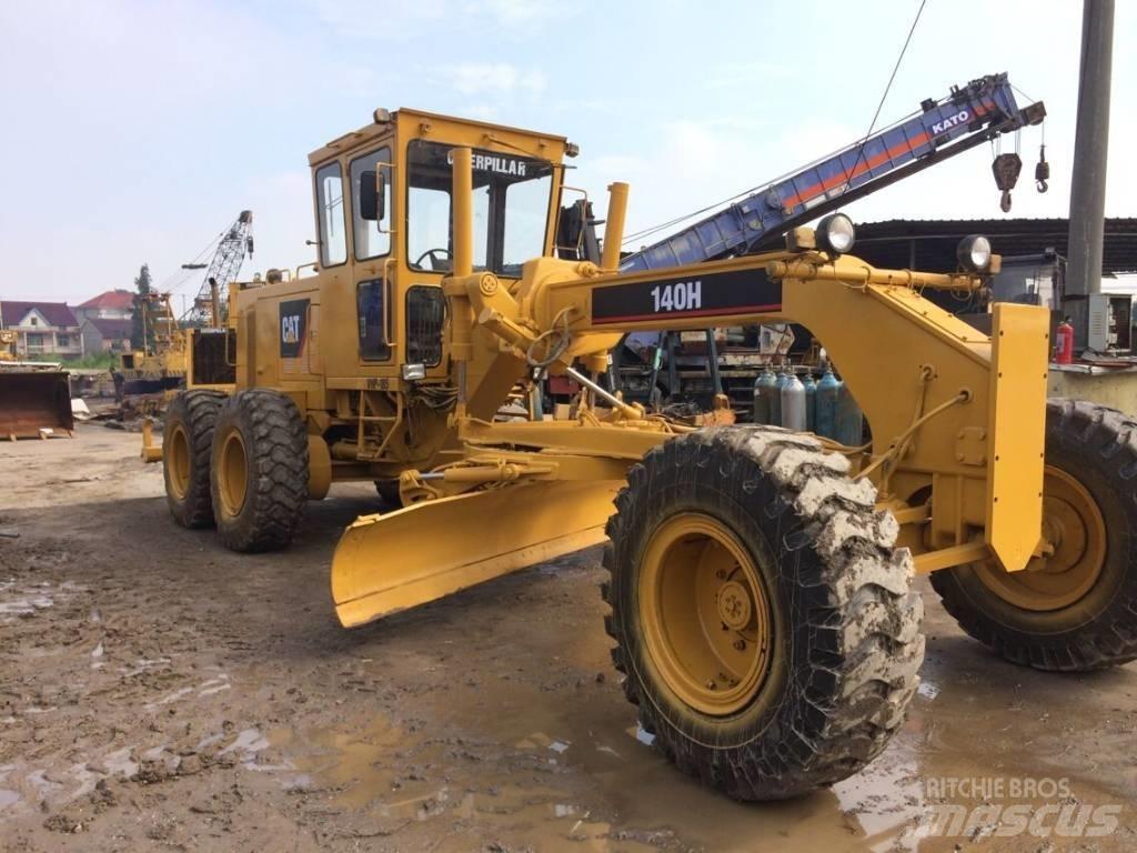 CAT 140 H Грейдери